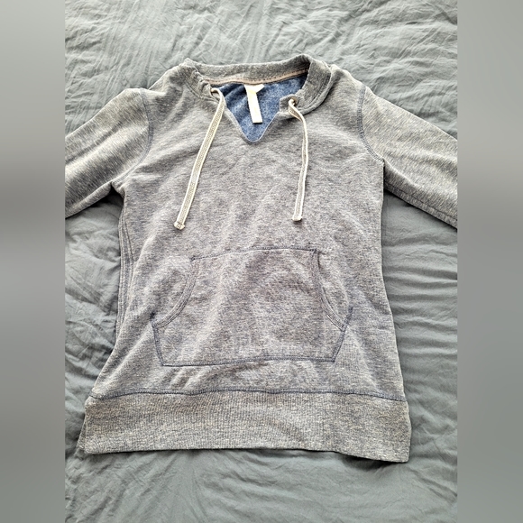 Green Tea Brand Gray Kangaroo Pocket Fleece Pullover with Drawstring Sz Small - Picture 3 of 5